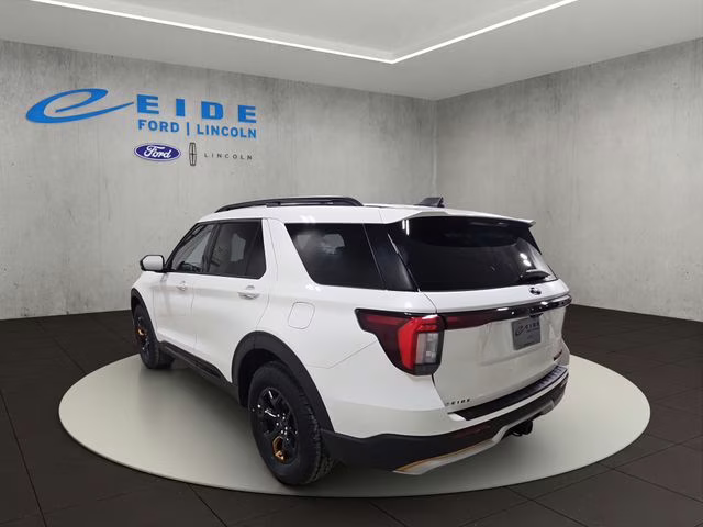 2026 Star White Metallic Tri-Coat Ford Explorer Tremor 4X4 SUV