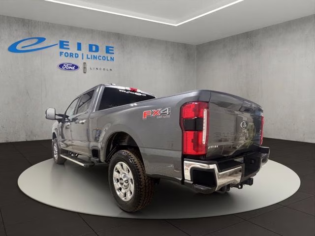 2026 Carbonized Gray Metallic Ford Super Duty F-250 SRW Lariat 4X4 Truck