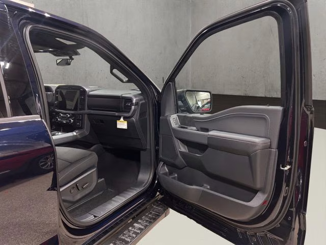 2026 Antimatter Blue Metallic Ford F-150 XLT Black Appearance Plus 4X4 Truck