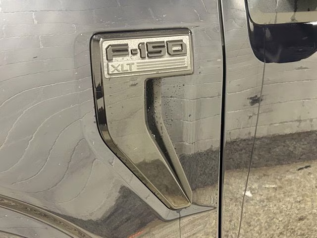 2026 Antimatter Blue Metallic Ford F-150 XLT Black Appearance Plus 4X4 Truck