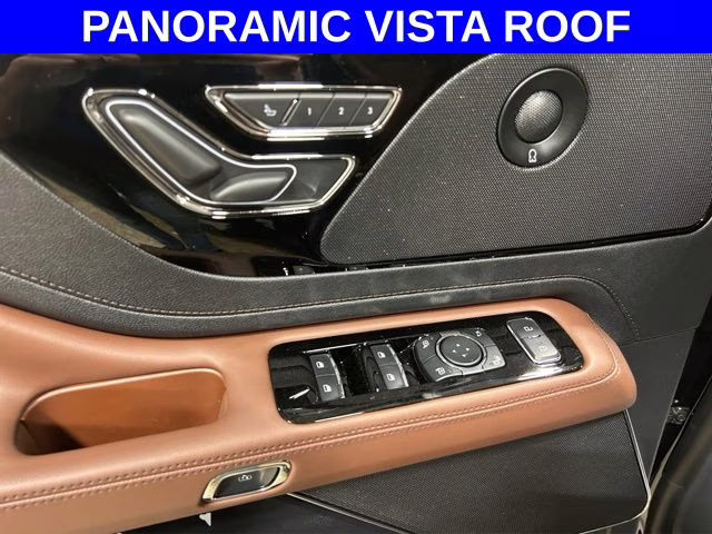 2026 Infinite Black Metallic Clearcoat Lincoln Aviator Reserve AWD SUV