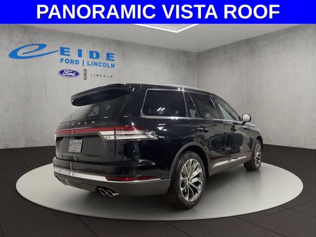 2026 Infinite Black Metallic Clearcoat Lincoln Aviator Reserve AWD SUV