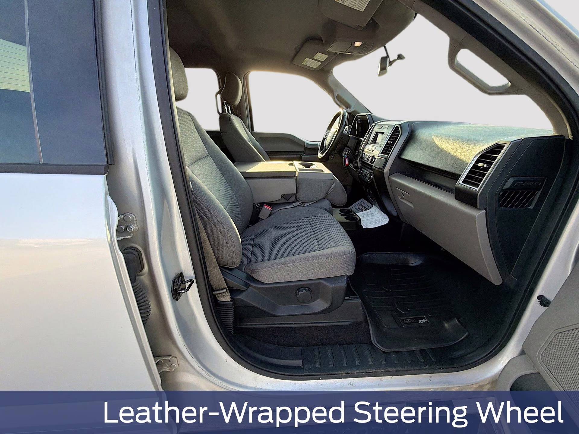 2016 Ingot Silver Metallic Ford F-150 XLT RWD Truck