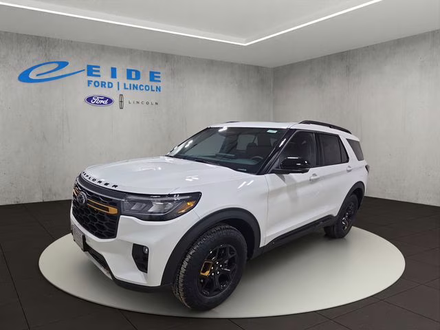 2026 Star White Metallic Tri-Coat Ford Explorer Tremor 4X4 SUV