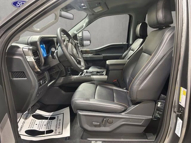 2026 Carbonized Gray Metallic Ford Super Duty F-250 SRW Lariat 4X4 Truck