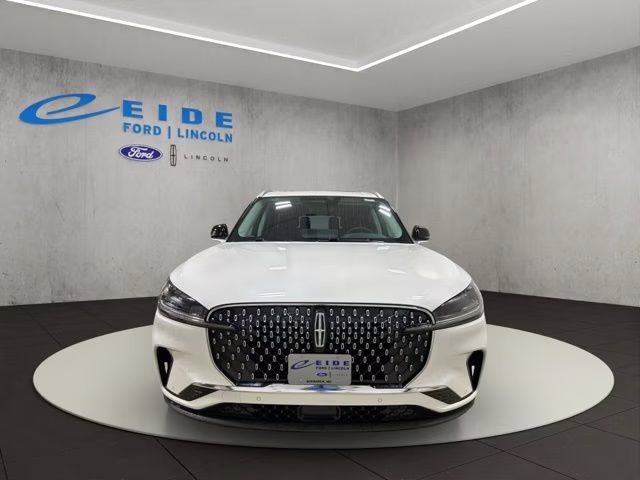 2026 Pristine White Metallic Tri-Coat Lincoln Aviator Premiere AWD SUV