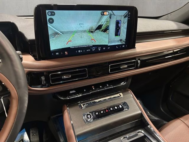 2026 Infinite Black Metallic Clearcoat Lincoln Aviator Reserve AWD SUV