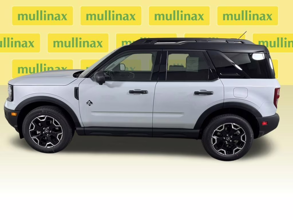 2026 Space White Metallic Ford Bronco Sport Outer Banks 4X4 SUV