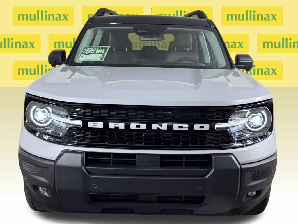 2026 Space White Metallic Ford Bronco Sport Outer Banks 4X4 SUV