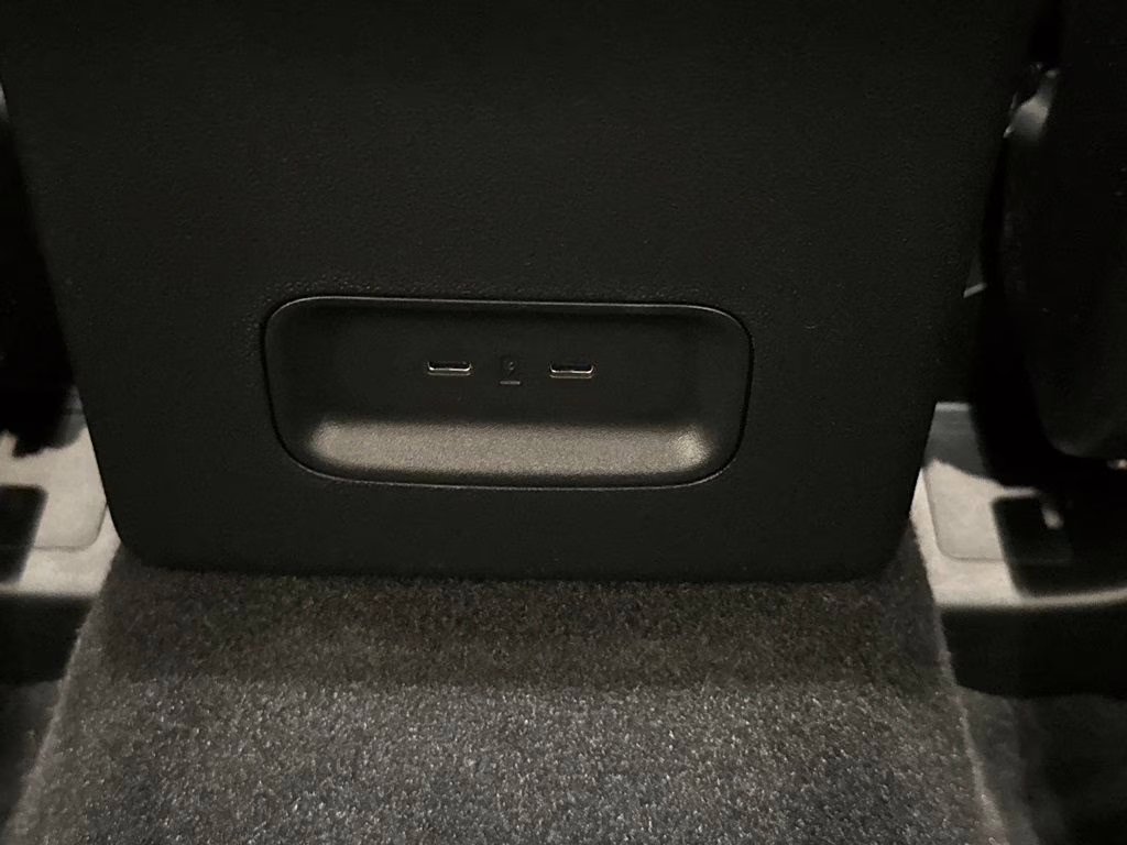 2026 Azure Gray Metallic Tri-Coat Ford Bronco Sport Outer Banks 4X4 SUV