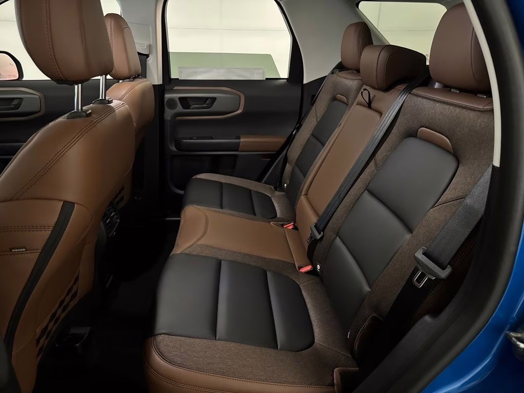 2026 Velocity Blue Metallic Ford Bronco Sport Outer Banks 4X4 SUV