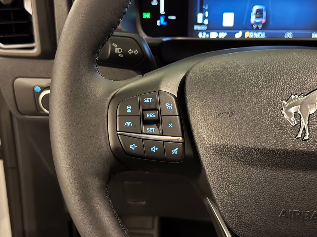 2026 Space White Metallic Ford Bronco Sport Outer Banks 4X4 SUV