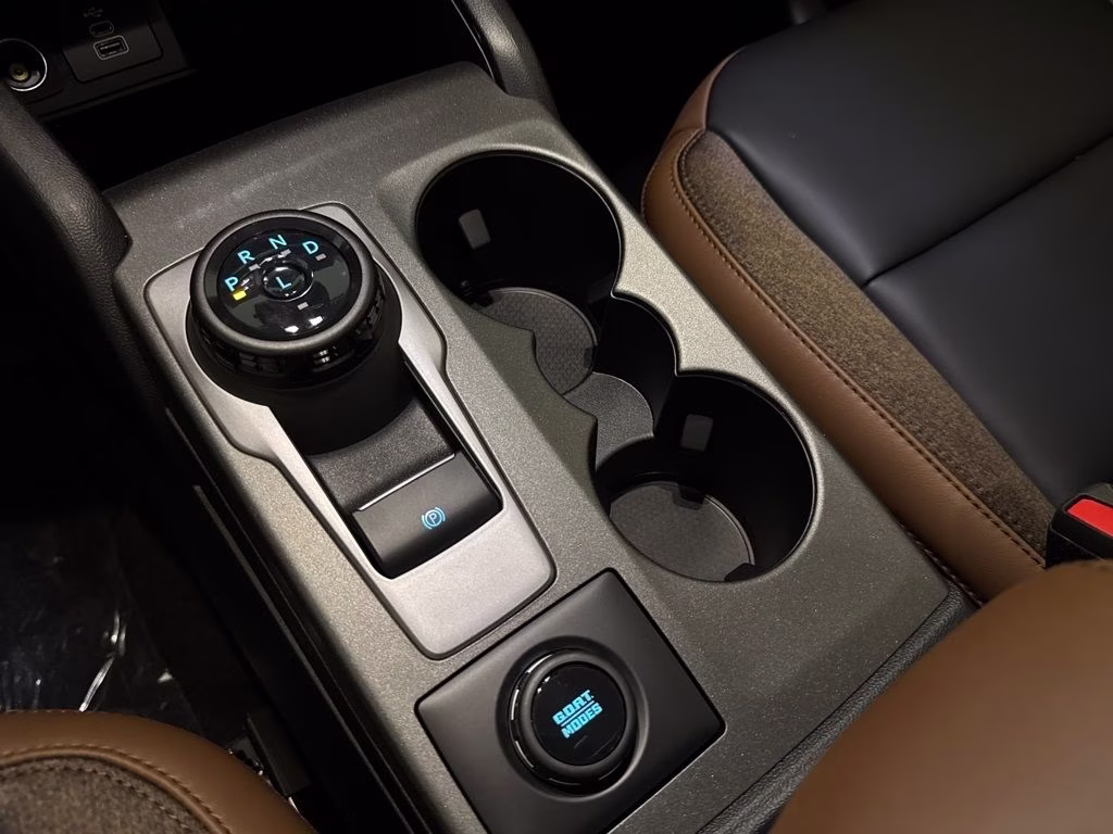 2026 Velocity Blue Metallic Ford Bronco Sport Outer Banks 4X4 SUV
