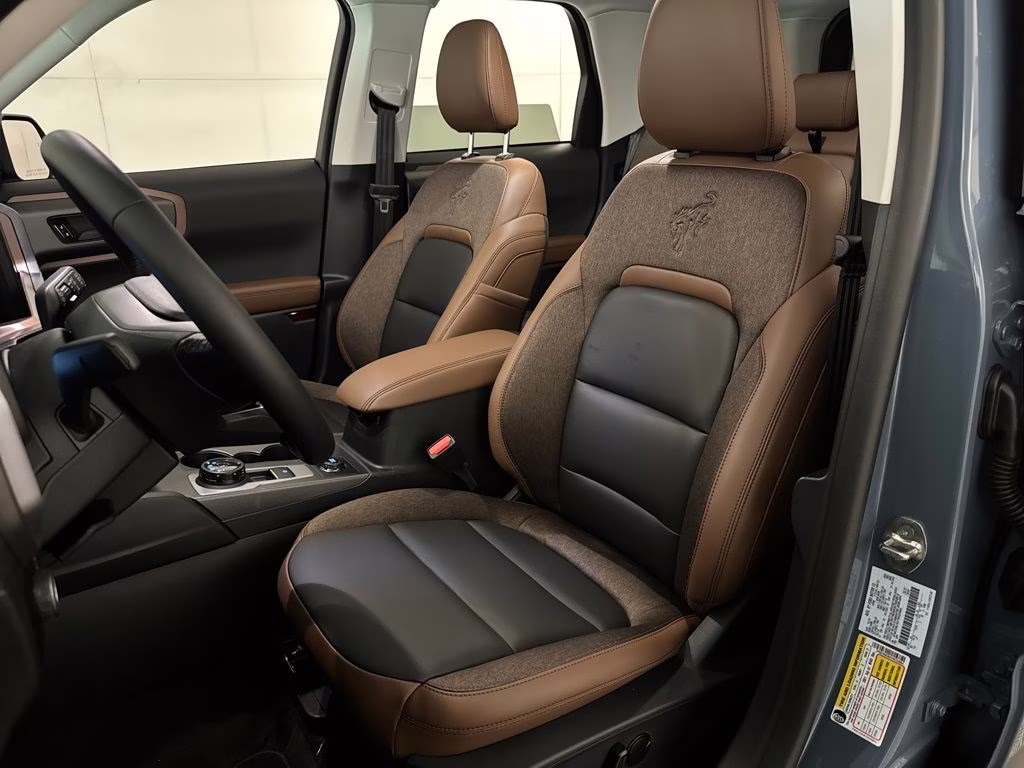 2026 Azure Gray Metallic Tri-Coat Ford Bronco Sport Outer Banks 4X4 SUV