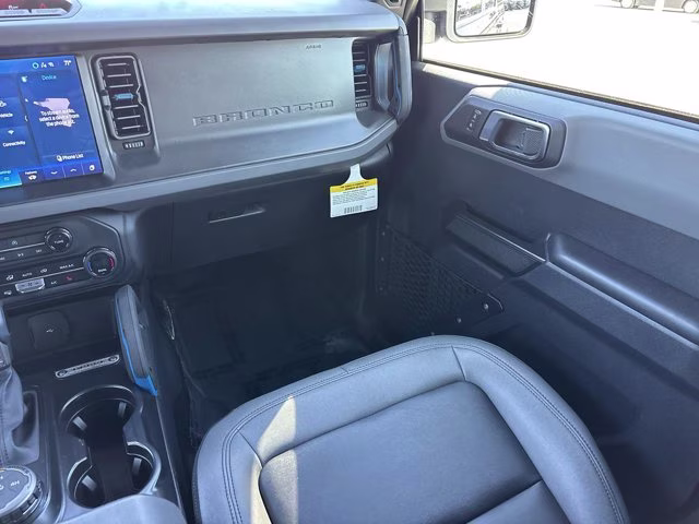 2024 Shadow Black Ford Bronco Black Diamond 4X4 Convertible