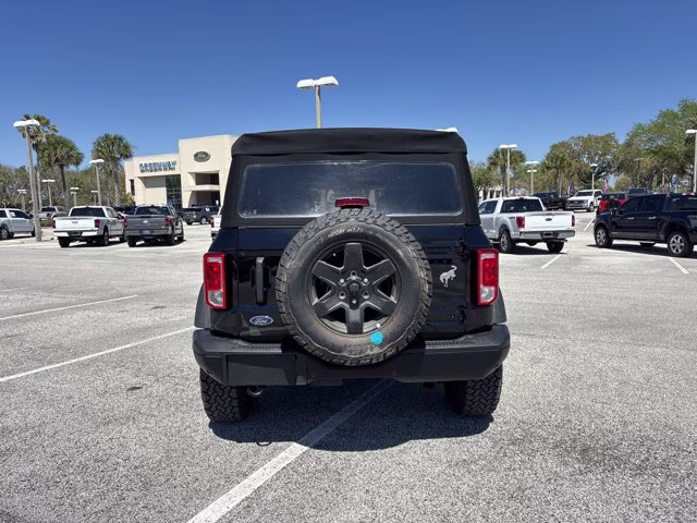 2024 Shadow Black Ford Bronco Black Diamond 4X4 Convertible