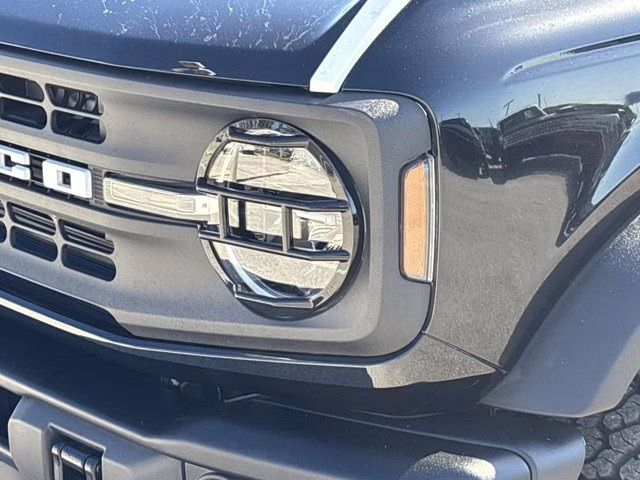 2024 Shadow Black Ford Bronco Black Diamond 4X4 Convertible