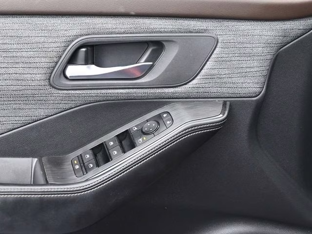 2023 Scarlet Ember Tintcoat Nissan Rogue SV FWD SUV