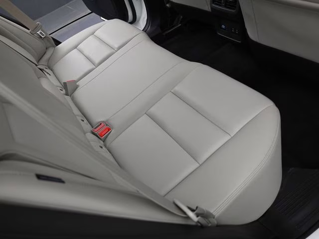 2025 Everest White Pearl Nissan Rogue SL FWD SUV