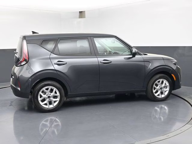 2025 Gray Kia Soul LX FWD Hatchback