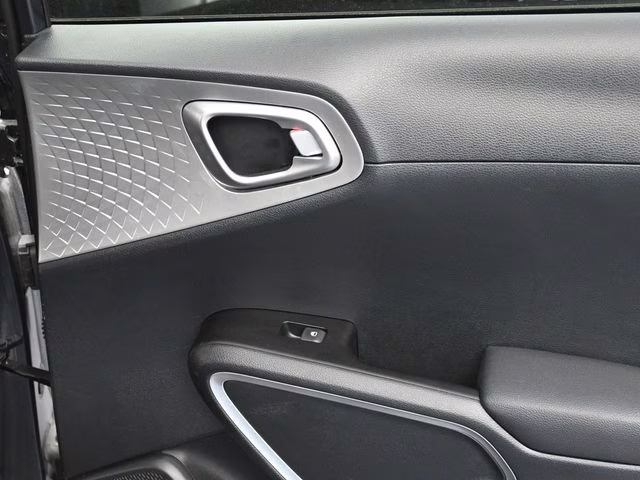 2025 Gray Kia Soul LX FWD Hatchback