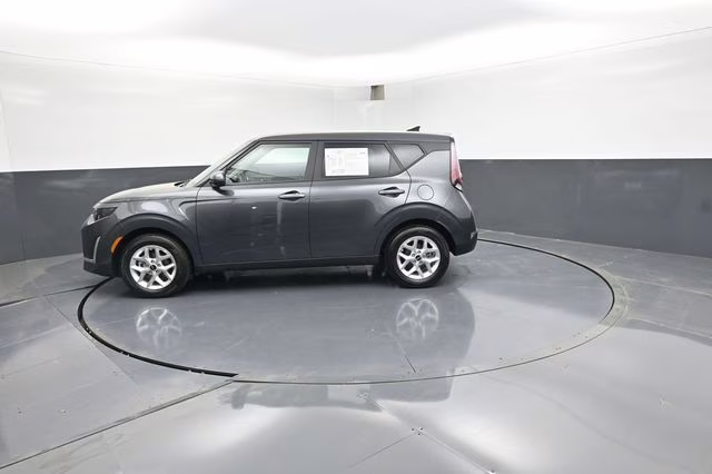 2025 Gray Kia Soul LX FWD Hatchback