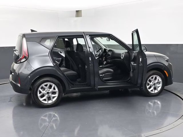 2025 Gray Kia Soul LX FWD Hatchback