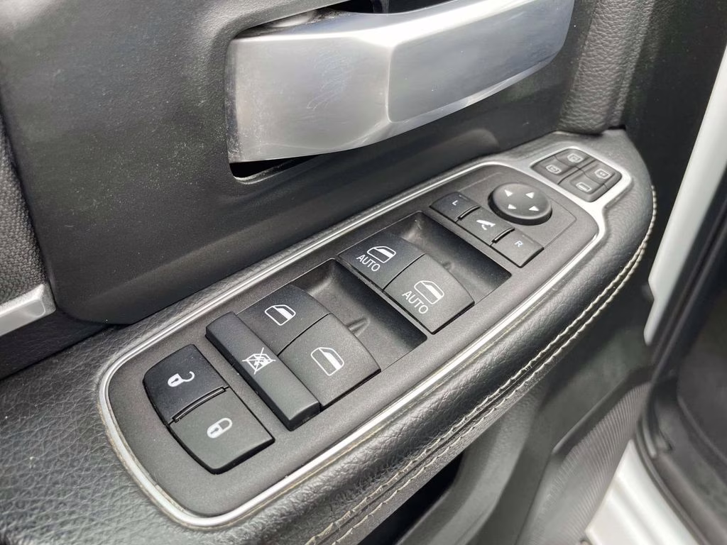 2024 Bright White Clearcoat Ram 2500 Big Horn 4X4 Truck