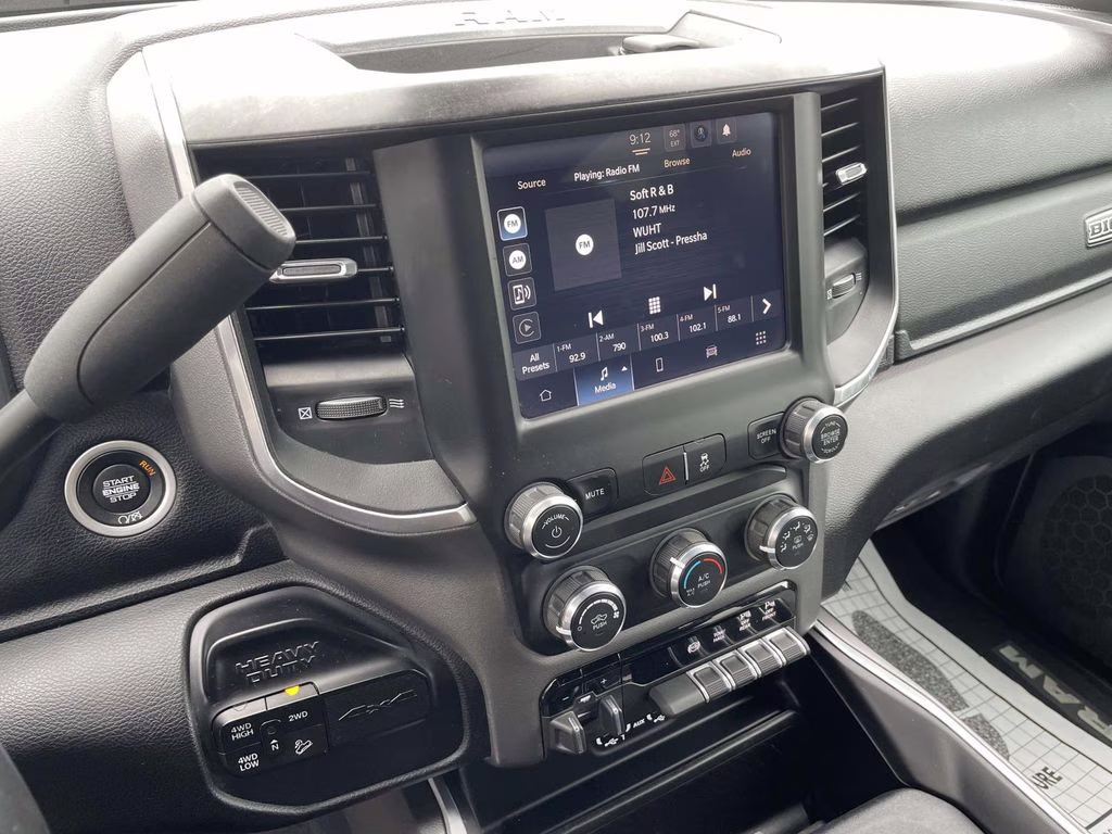 2024 Bright White Clearcoat Ram 2500 Big Horn 4X4 Truck