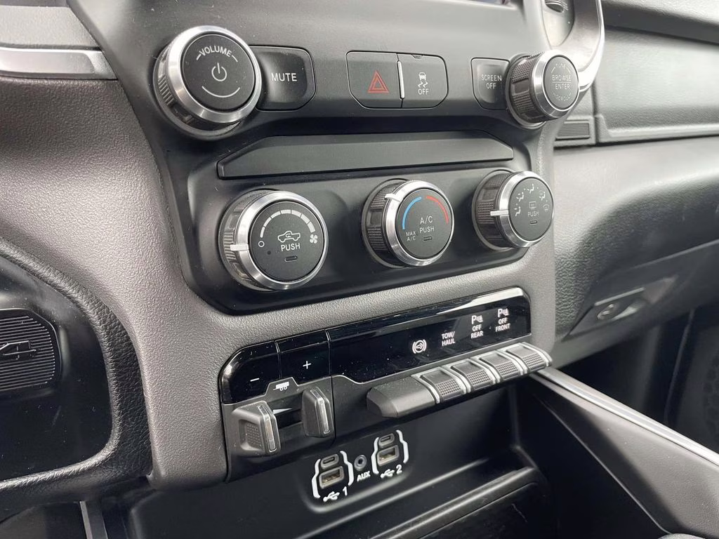 2024 Bright White Clearcoat Ram 2500 Big Horn 4X4 Truck