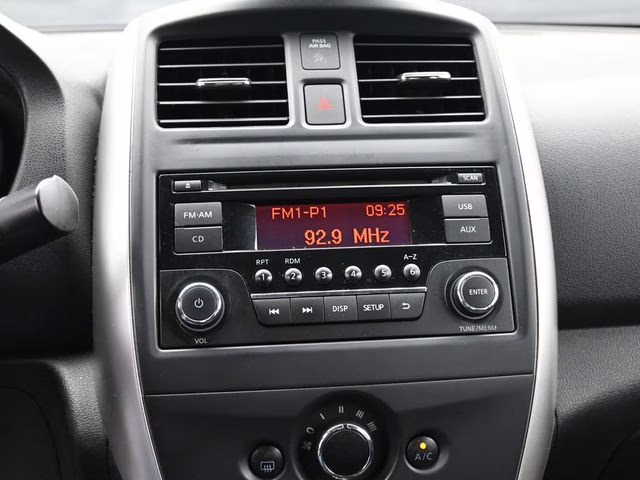 2018 Fresh Powder Nissan Versa 1.6 SV FWD Sedan