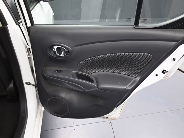 2018 Fresh Powder Nissan Versa 1.6 SV FWD Sedan