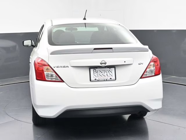 2018 Fresh Powder Nissan Versa 1.6 SV FWD Sedan