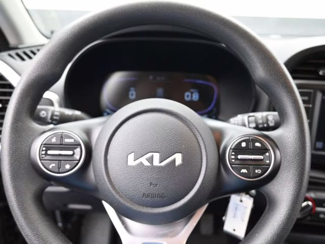 2025 Black Kia Soul LX FWD Hatchback