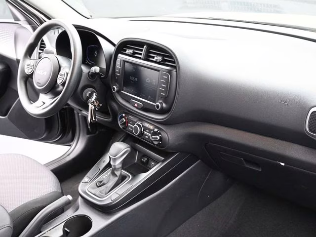 2025 Black Kia Soul LX FWD Hatchback