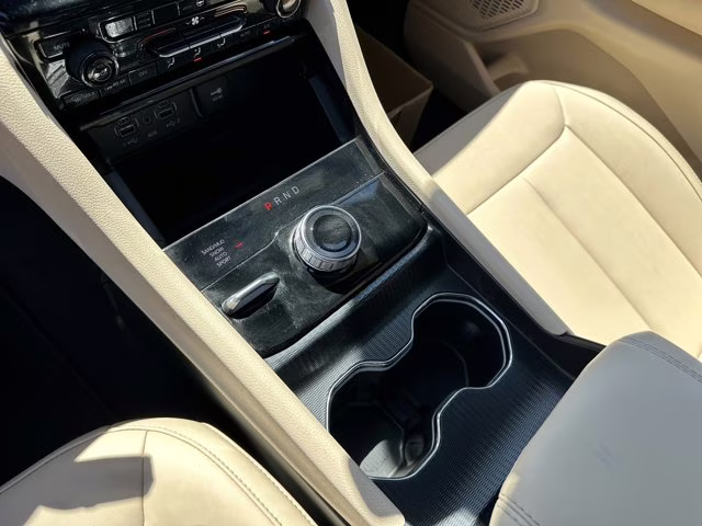 2025 Bright White Clearcoat Jeep Grand Cherokee Limited 4X4 SUV