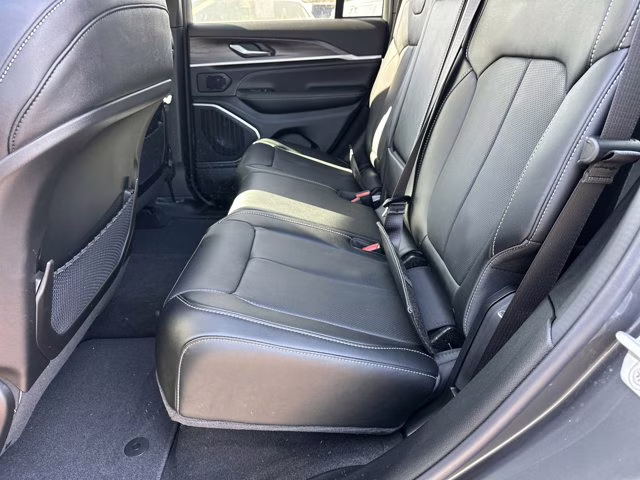 2026 Baltic Gray Metallic Clearcoat Jeep Grand Cherokee Limited Reserve 4X4 SUV