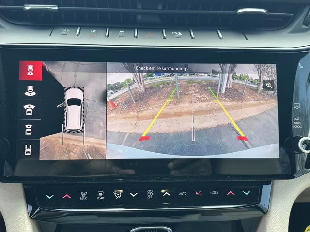 2026 Bright White Clearcoat Jeep Grand Cherokee Limited 4X4 SUV