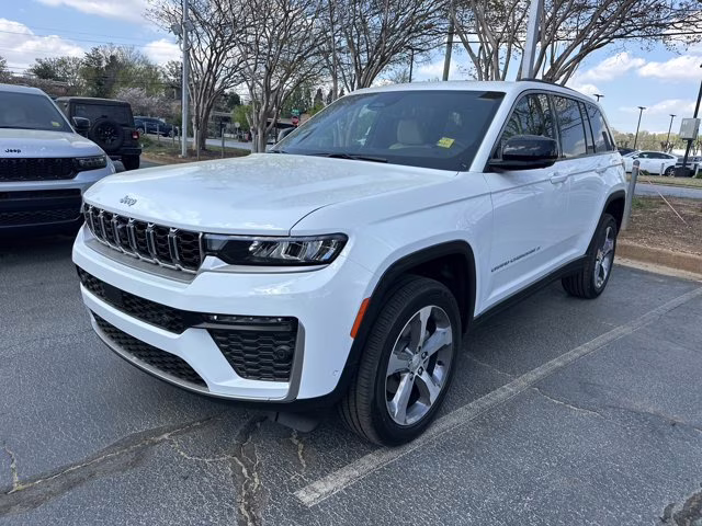2026 Bright White Clearcoat Jeep Grand Cherokee Limited 4X4 SUV