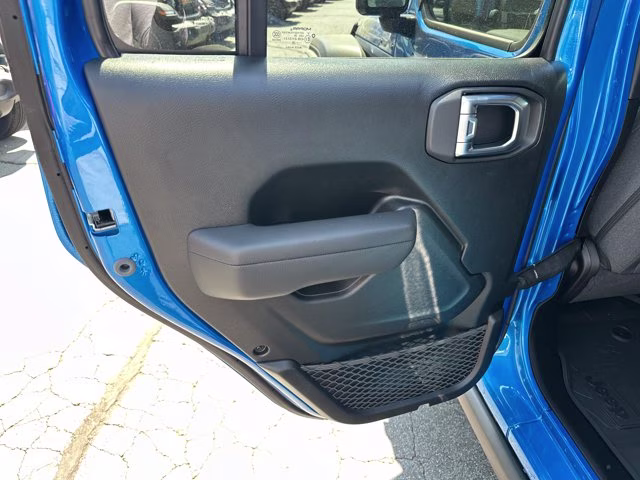 2026 Hydro Blue Pearl Coat Jeep Wrangler Willys 4X4 Convertible