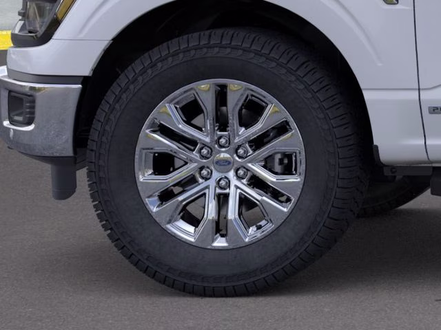 2025 Space White Metallic Ford F-150 XLT 4X4 Truck