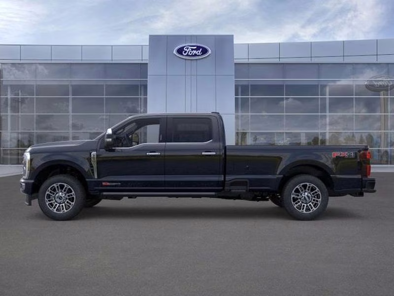 2026 Agate Black Metallic Ford Super Duty F-250 SRW Platinum 4X4 Truck