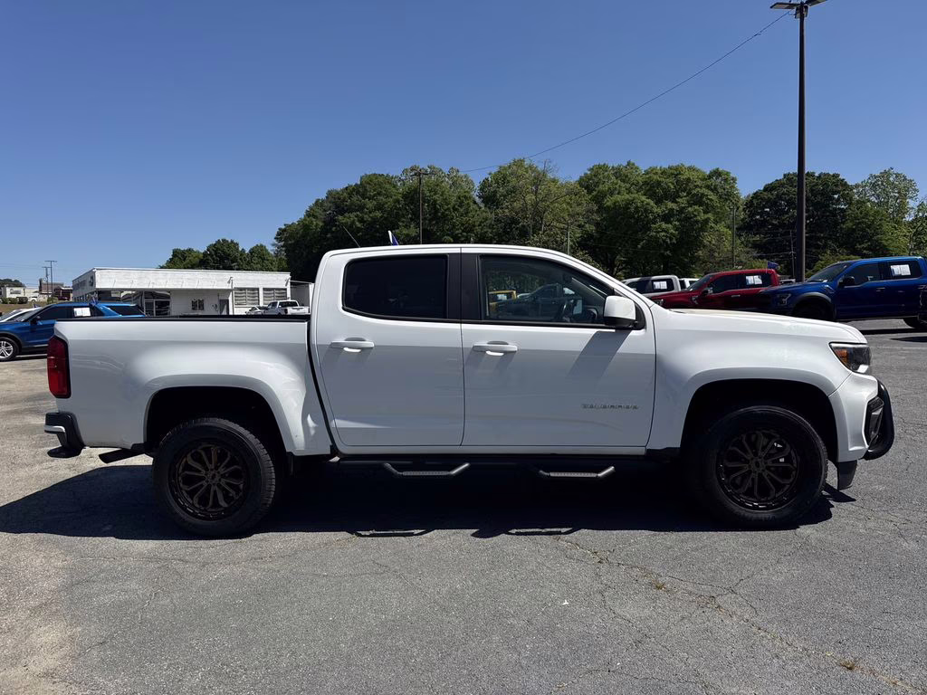 2021 Summit White Chevrolet Colorado LT RWD Truck
