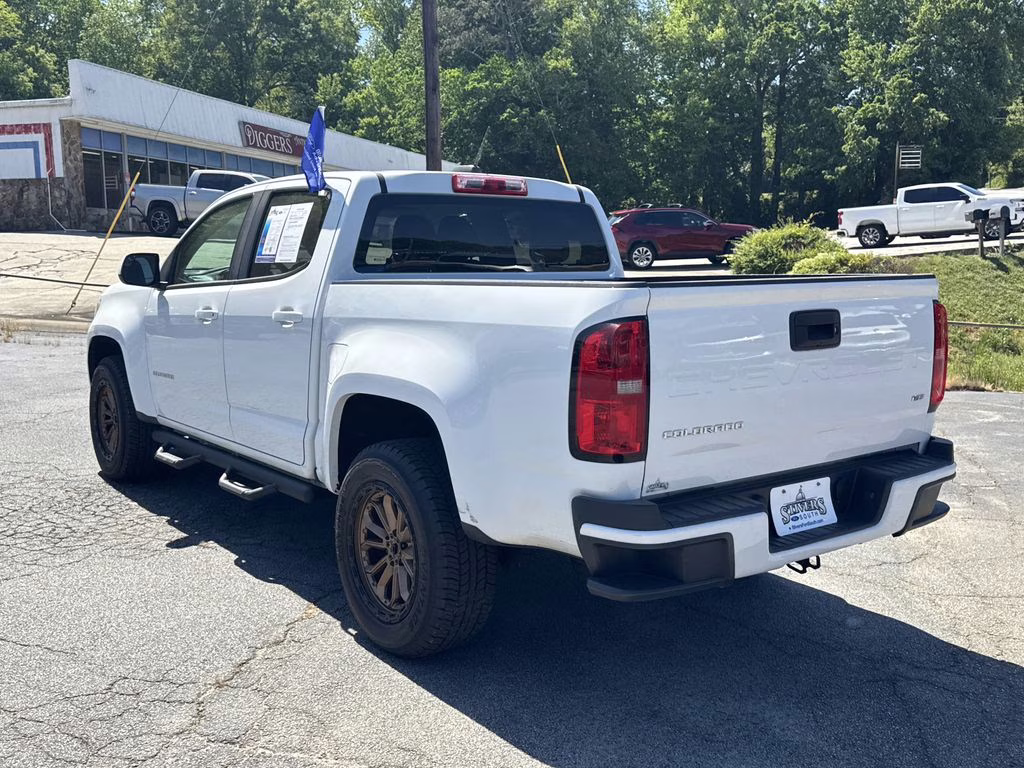 2021 Summit White Chevrolet Colorado LT RWD Truck