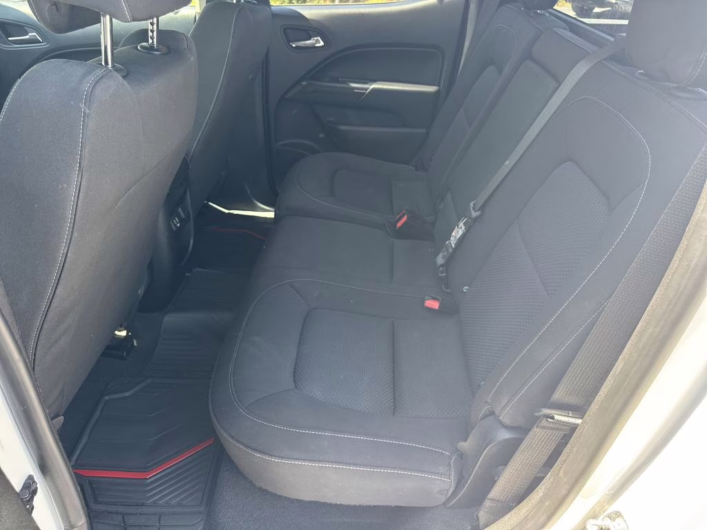 2021 Summit White Chevrolet Colorado LT RWD Truck