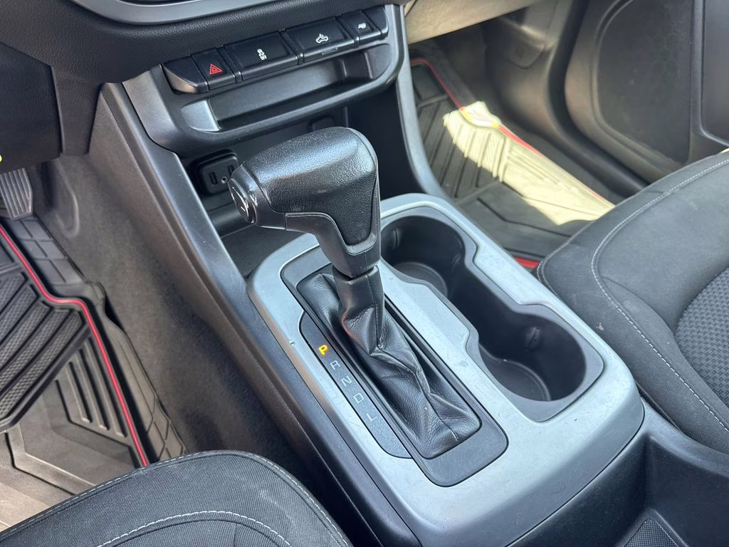 2021 Summit White Chevrolet Colorado LT RWD Truck