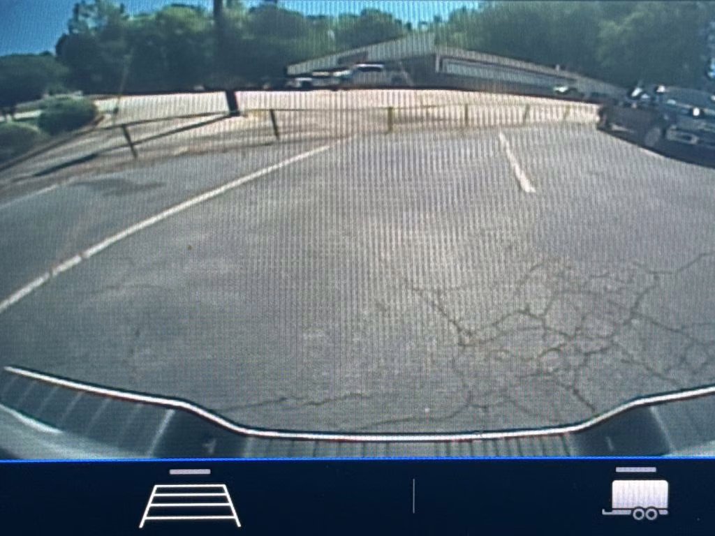 2021 Summit White Chevrolet Colorado LT RWD Truck