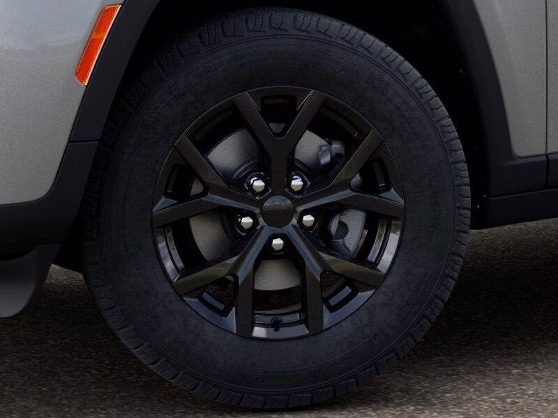 2026 Silver Zynith Jeep Grand Cherokee L Grand Cherokee Laredo Altitude 4x4 4X4 SUV