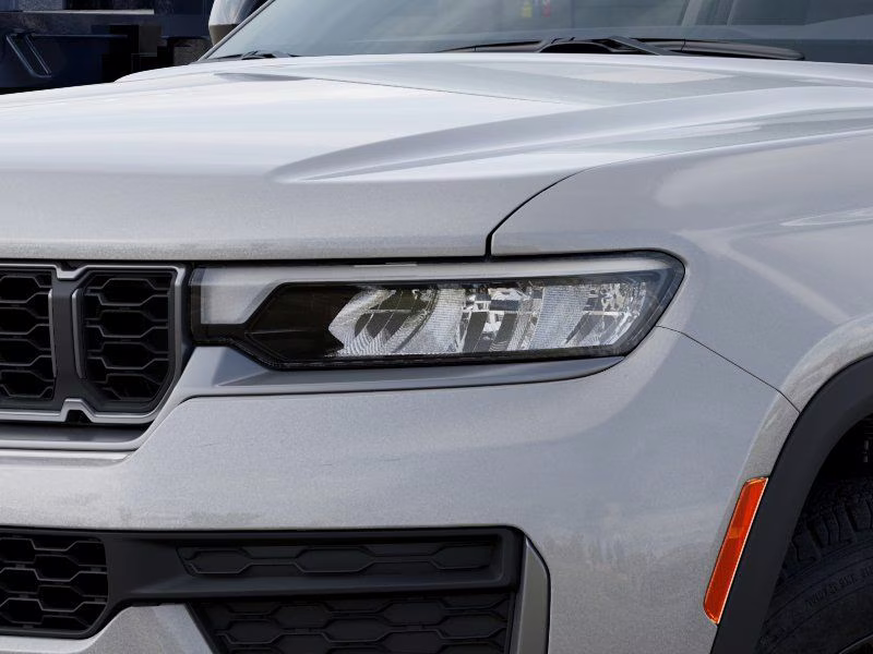 2026 Silver Zynith Jeep Grand Cherokee L Laredo 4X4 SUV