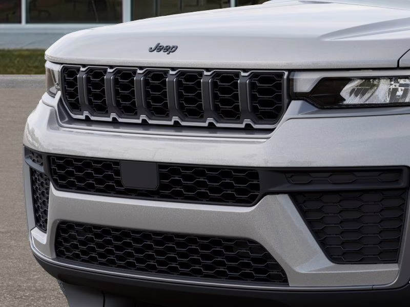 2026 Silver Zynith Jeep Grand Cherokee L Laredo 4X4 SUV